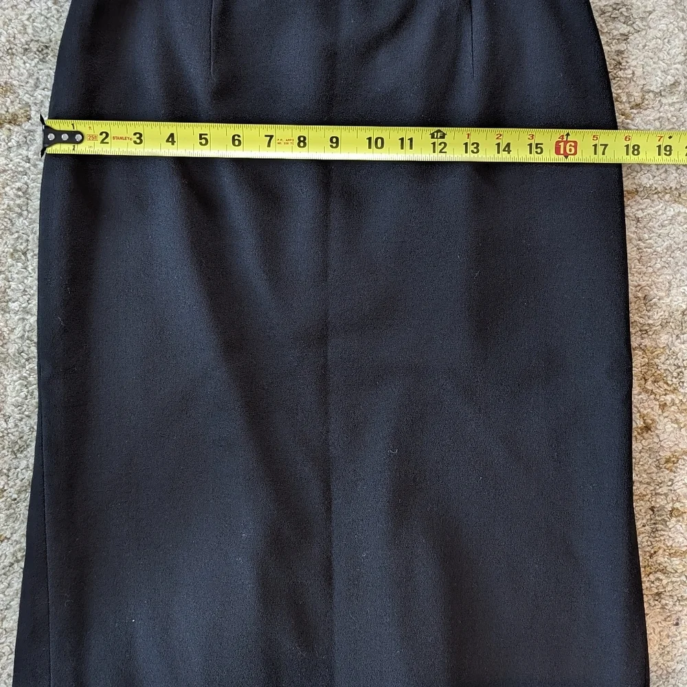 Vintage 100% Wool Womens Size 8 Pencil Skirt Black Solid Lined